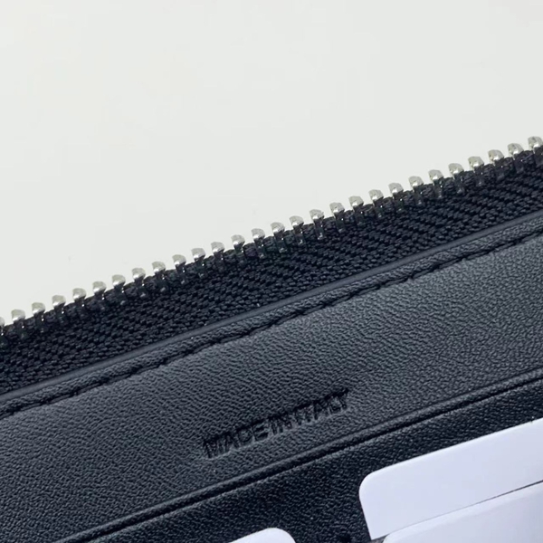 コピーシャネル激安財布全体デザイン